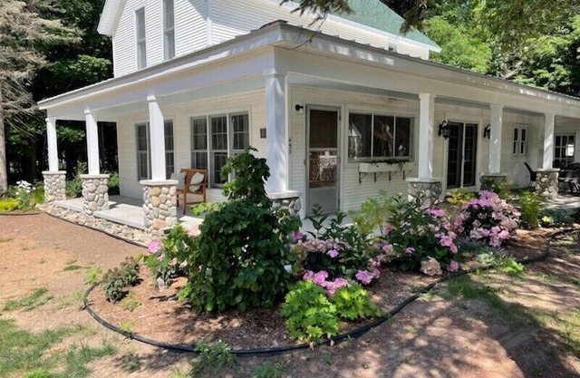 Downtown Harbor House
