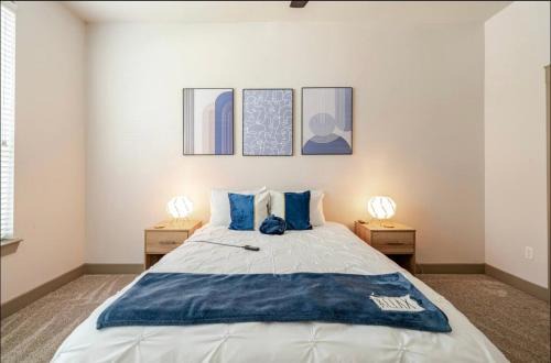 Downtown Houston Retreat with Free Parking