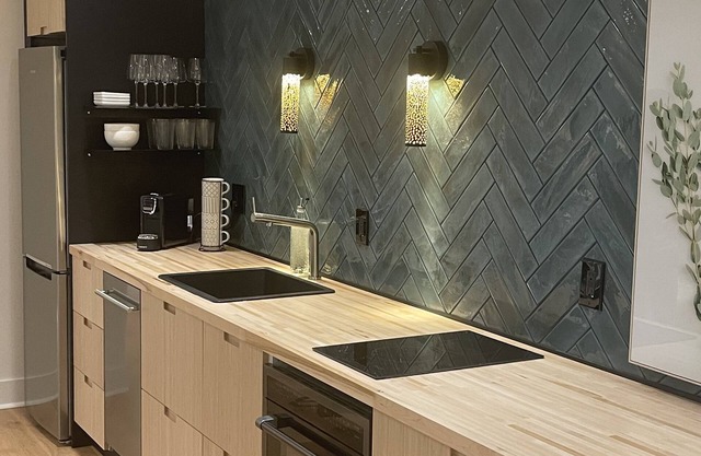 Downtown Mystic - Newly Renovated Apartment