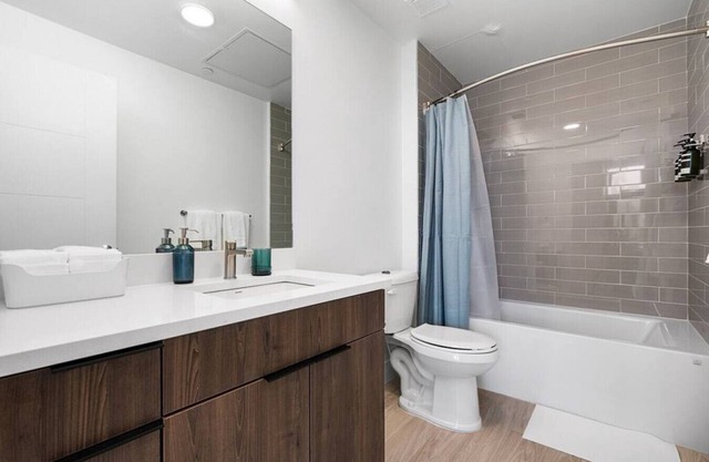 Downtown SLC Luxury 1BD/1BA- Pool/HotTub 24hrGym
