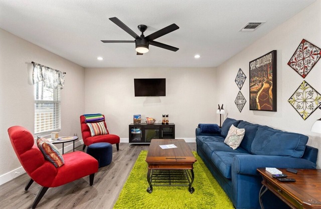 Downtown/Tobin Hill - Walk to The Pearl, St. Mary's St, Riverwalk, Zoo and more