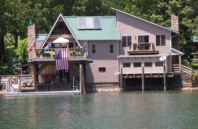 Dream Come True. Directly on water! No steps! Fenced yard! One of a kind on SML!