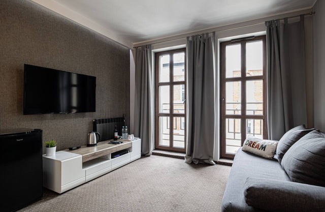 Dream II | Elegant Studio | Great Location | Near the Opera.