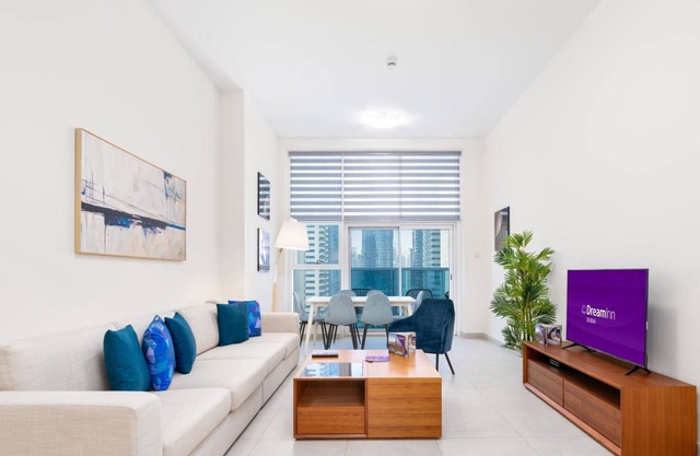 Dream Inn - Splendid Two Bedroom Apartment in Dubai Marina