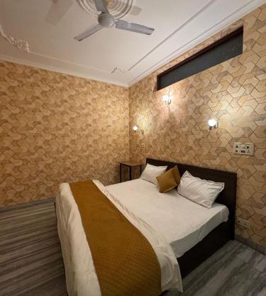 Dreams Villa