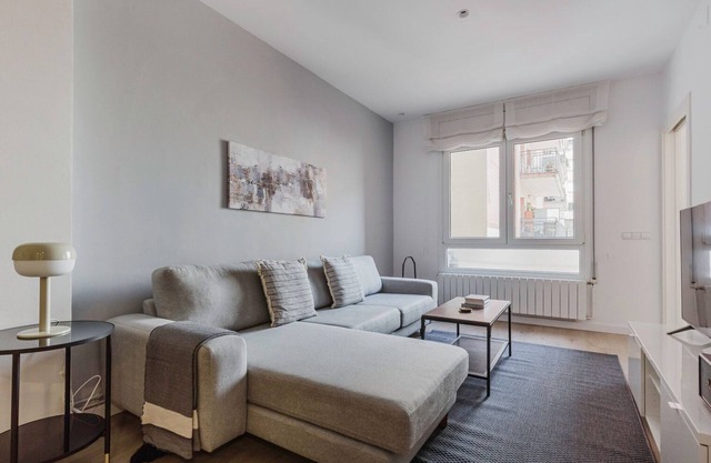 Dreamy Sagrada Familia 3BR w/Washer & A/C, by Blueground