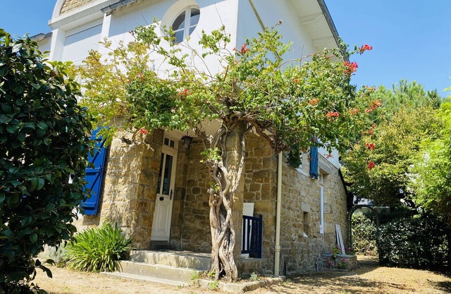 DRUIDES - Villa with garden, beach center of Carnac, ideal for family holidays - K51