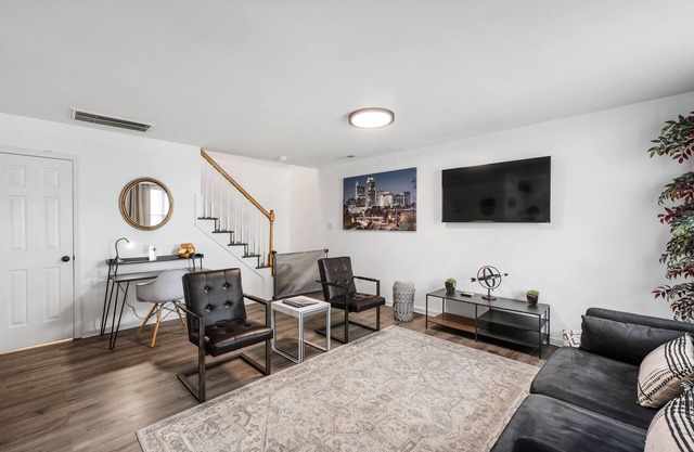 DTPrivacy*KidsFriendly*PetFriendly*300M*Walkable