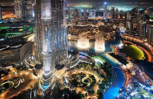 Dubai Downtown 3BR | Luxury Stay with Burj & Fountain Views Near Metro