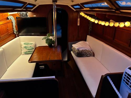 Duerme en un velero
