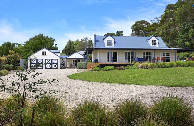 Duncraig House –open fireplace, spa, pet friendly