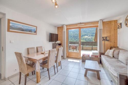 Duplex familial - Piscine intérieure
