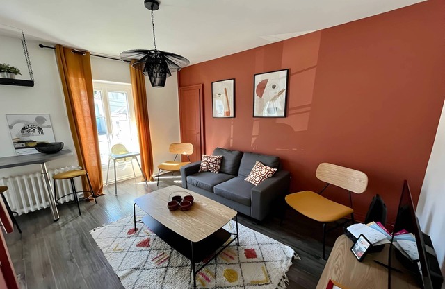 Duplex in Le Mans near Place d'Alger