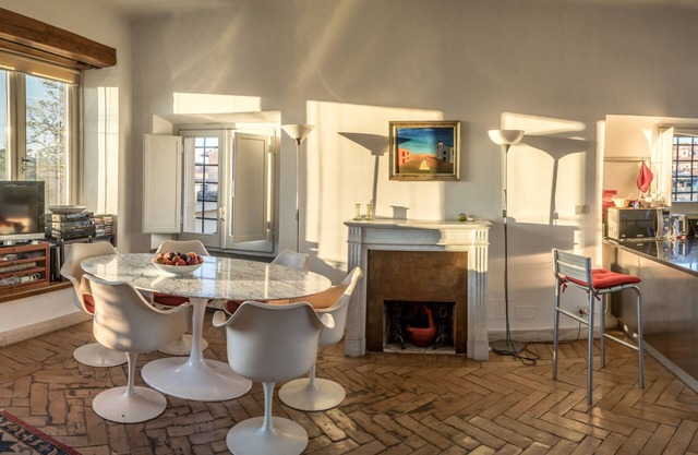 Duplex Pantheon Terrace Panoramic Views of San Peter dome, Pantheon and
