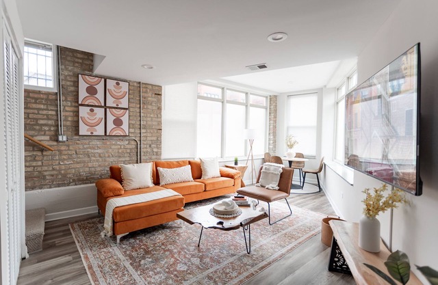 Duplex Retreat near Loyola Park - 2BR/1.5BA Haven