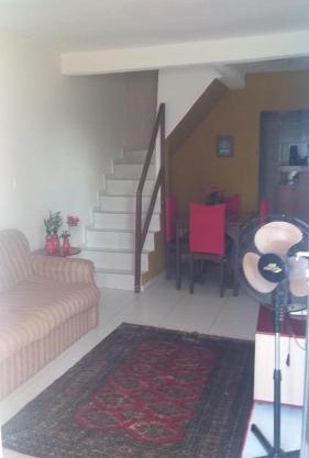 Duplex Simples bem localizado