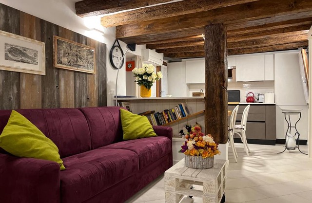 "Ea casa de mì", l'incanto di vivere Venezia