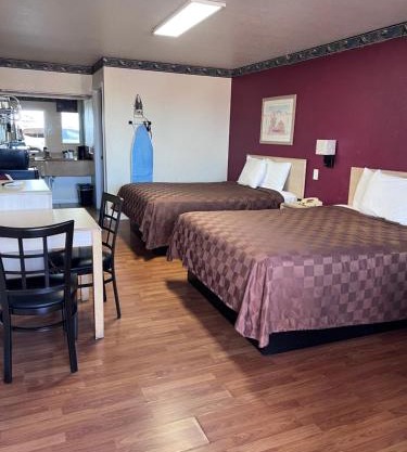Eagle Pass Inn
