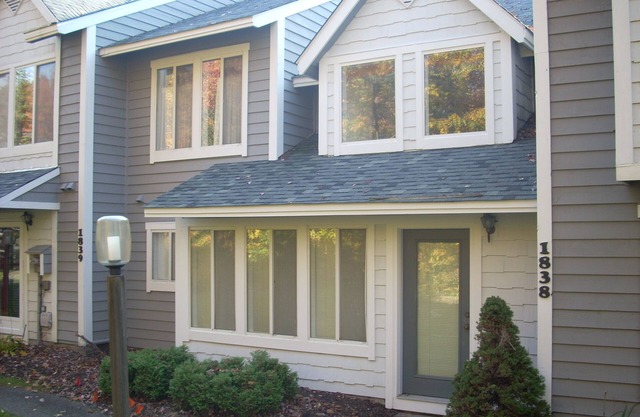 Eagles Ridge Terrace- MountainTop, 3 Br, Beautiful TH- Golf/Ski-WIFI,Cable