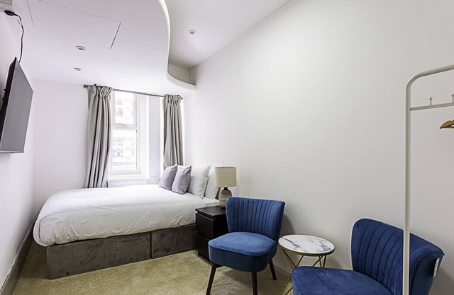 Ealing Broadway Studio III