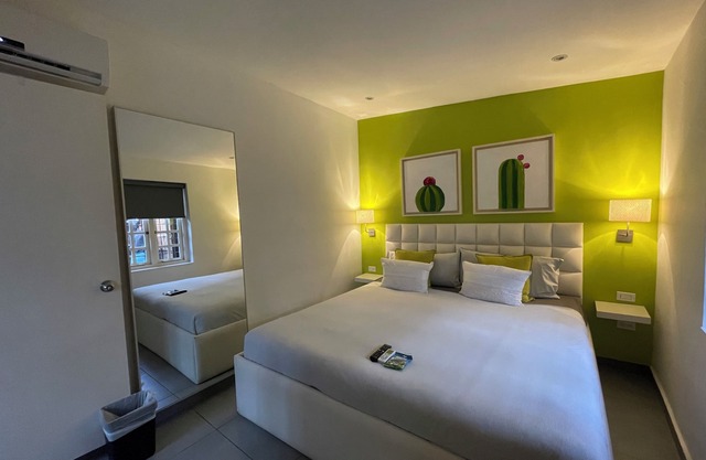 EASY 3 MIN WALK TO THE BEACH FROM LAGOON STUDIO 3