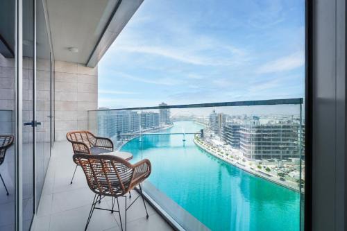EasyGo-Full Canal View, City Center
