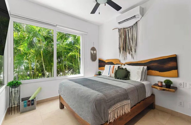 Eclectic Akumal Retreat Pool Beach Wi-Fi Tulum