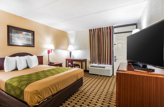 Econo Lodge Midtown