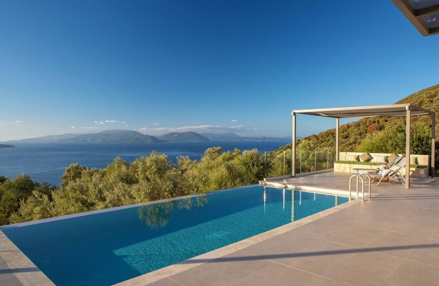 Efxenia Villas-Villa Luna