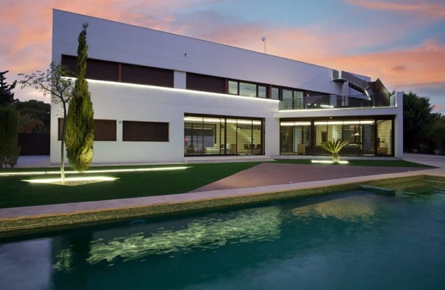 El Convento - Luxury Modern Villa