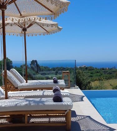 Elaiopetra Kefalonia - Stonehouse Hideaway with pool - Modern Luxury with Serene Sea and Mountain Views