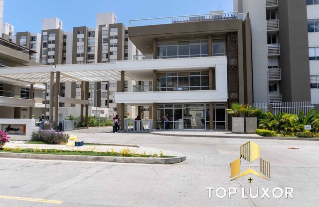 Elegancia y confort en moderno apartamento al norte de Barranquilla