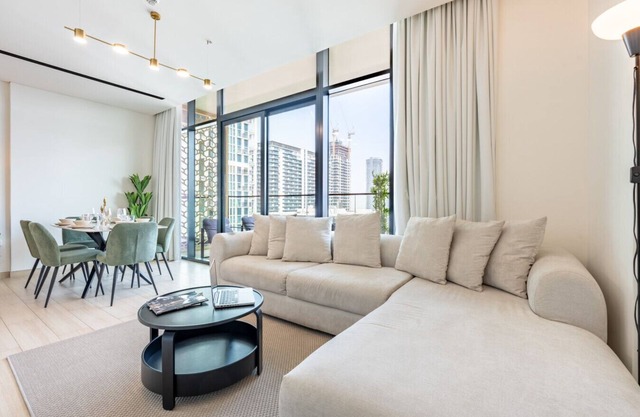 Elegant 2 Bedroom apartment-Binghatti Emerald JVC