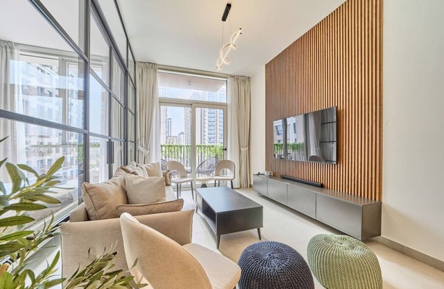 Elegant 2BR Living Steps from Dubai Hills Park