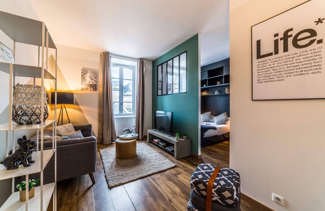 Elegant Apartment Private Parking Very Cocooning
