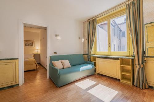 Elegant apartment inside the Roman Forum