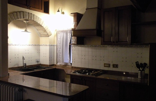 Elegant country house with pool in the Matilda of Canossa area - Studio