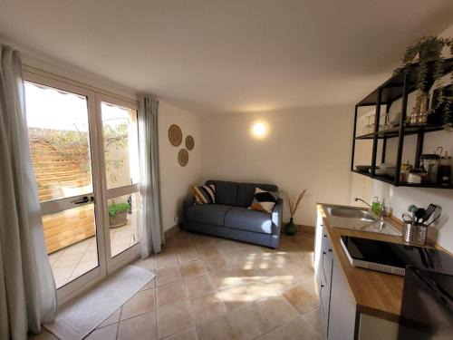 Elegant Piazza Navona Apartment