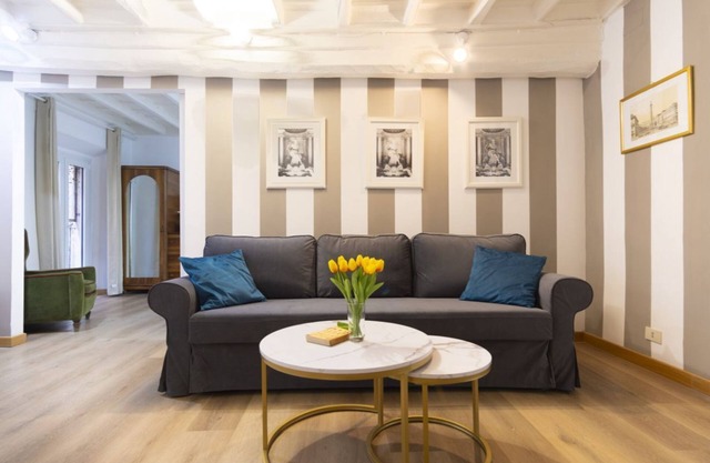 Elegantis.it Madonna dei Monti Suite Apartment