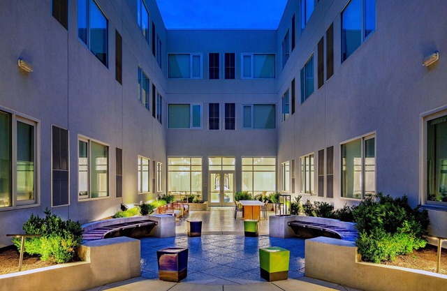 Element Hampton Peninsula Town Center