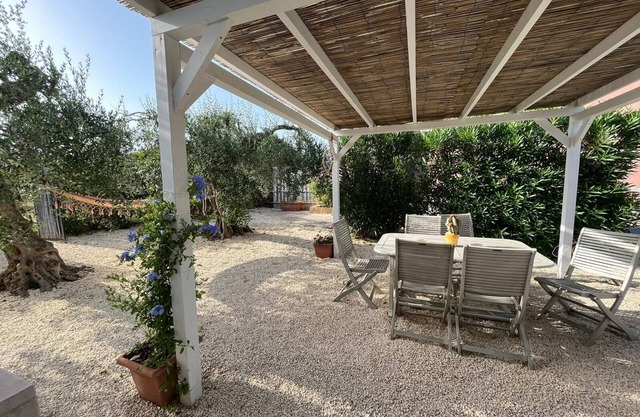 ELIO HOUSE IN VAL DI NOTO FREE WI-FI