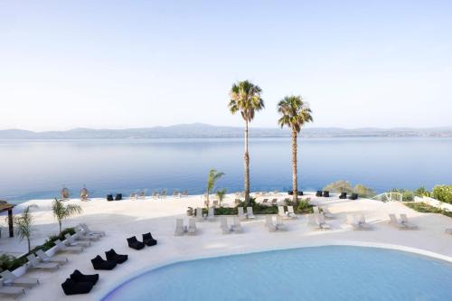 Elion Seaside Resort