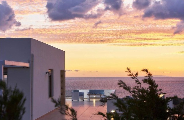 Elkysti Crete Deluxe Apartment "Stella"