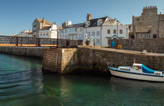 Ellan Vannin - sleeps 5 guests in 3 bedrooms