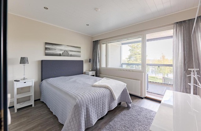 Ellivuori Suite with Sauna and Balcony