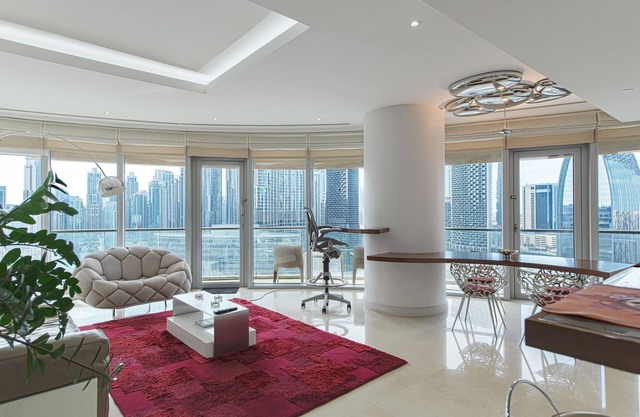 Emaar Fashion Av - same bldg housing Kempinski HotelnDowntown Dubai.n