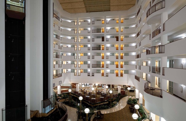 Embassy Suites by Hilton Portland Airport