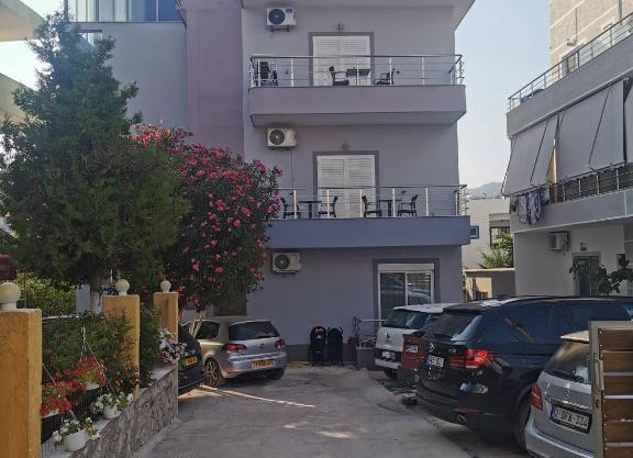 Emi's Villa