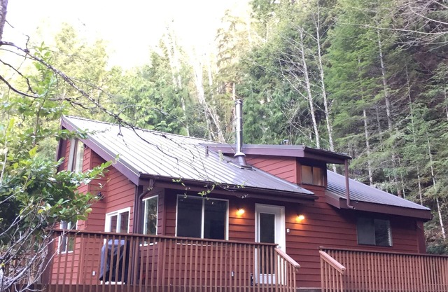 Enchanted Forest Cabin In Majestic Setting - Olympic N. P. On Your Doorstep
