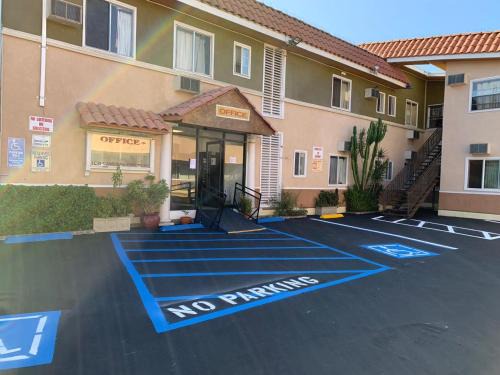 Encore Inn Inglewood